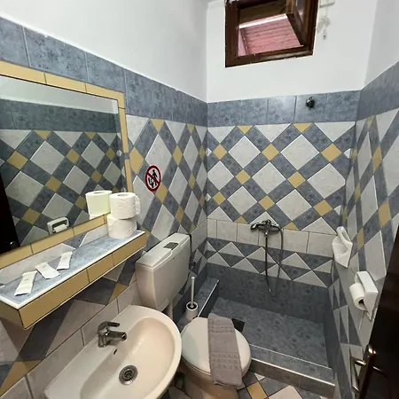 Dafni Seaside Hotell
