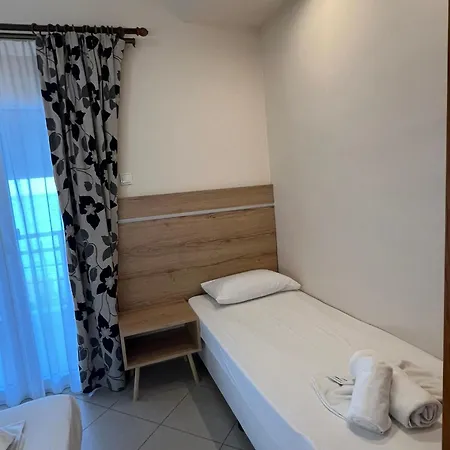 Dafni Seaside